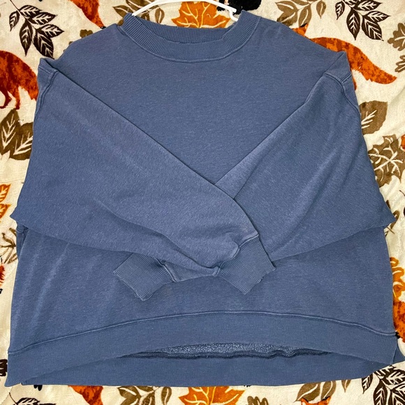 American Eagle Outfitters Blue Oversized Sweatshirt {Size Small} - Picture 1 of 9